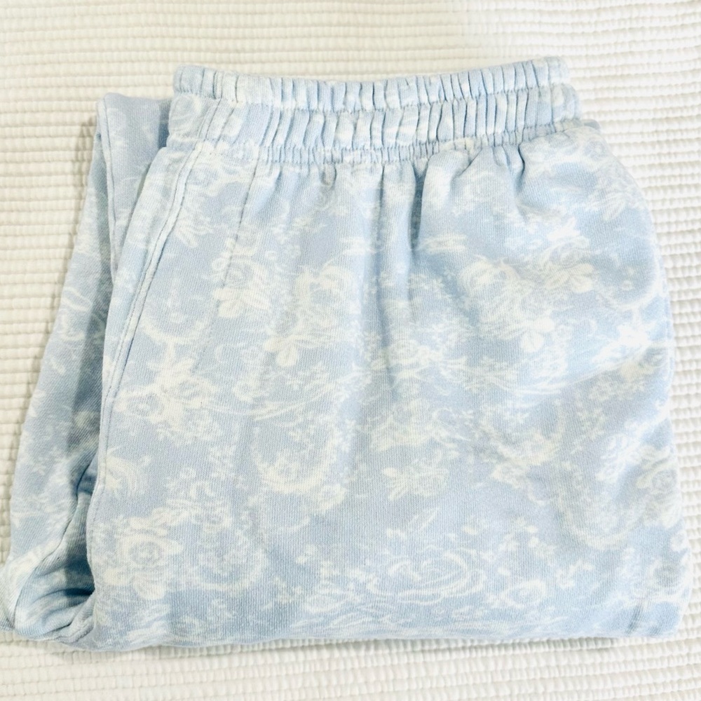 LoveShackFancy Sweatpants - Picture 5 of 9